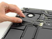 Háttértár bővítés: Második 1TB kapacitású HDD meghajtó a gyári meghajtó mellé